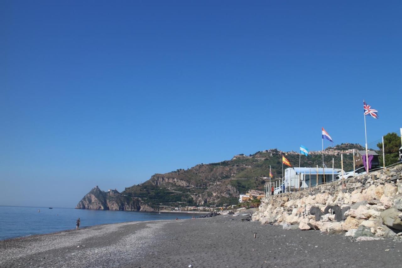 Camping La Focetta Sicula SantʼAlessio Siculo Esterno foto