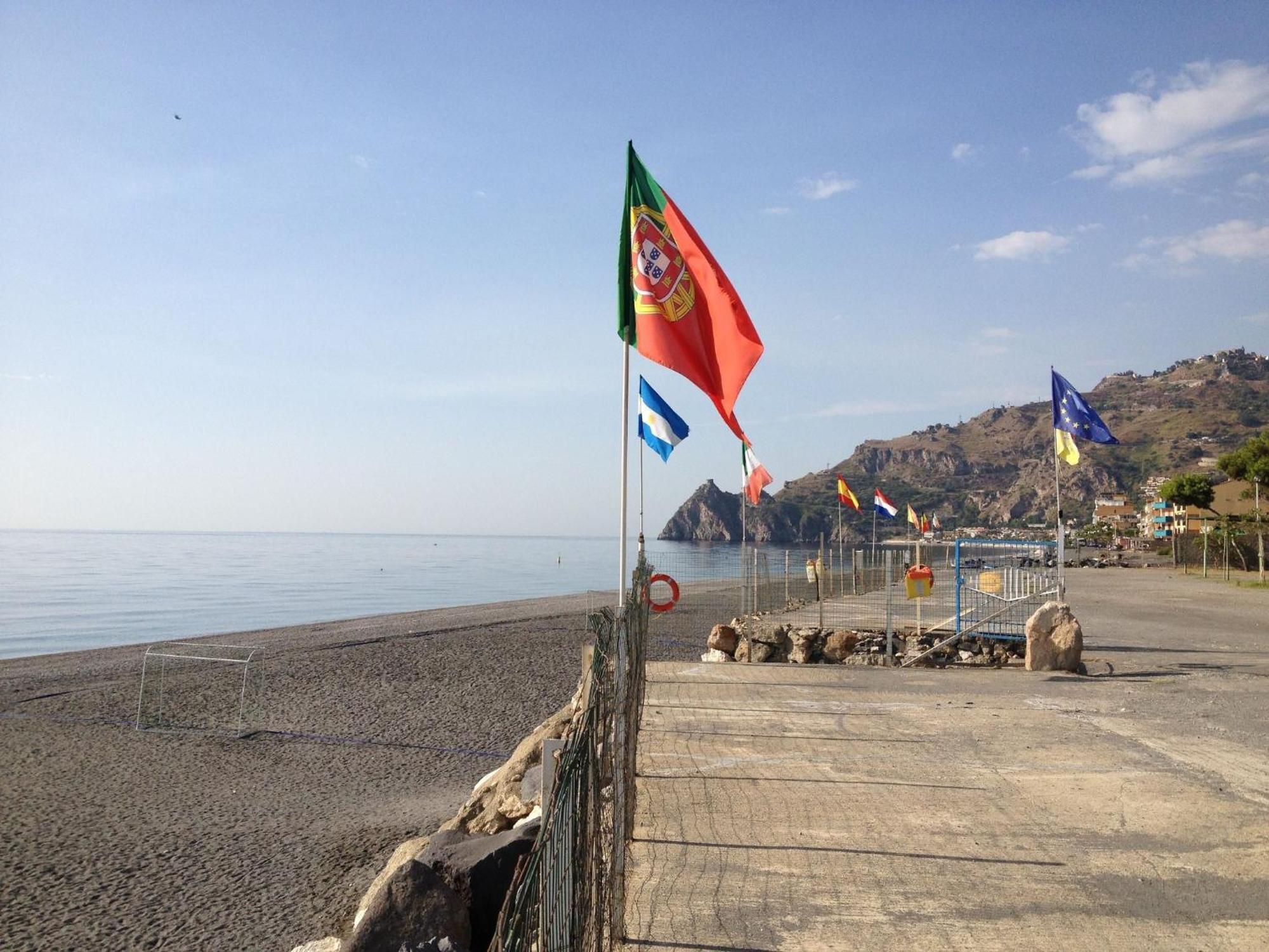 Camping La Focetta Sicula SantʼAlessio Siculo Esterno foto