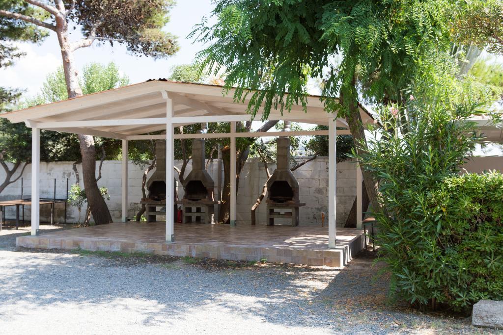 Camping La Focetta Sicula SantʼAlessio Siculo Esterno foto