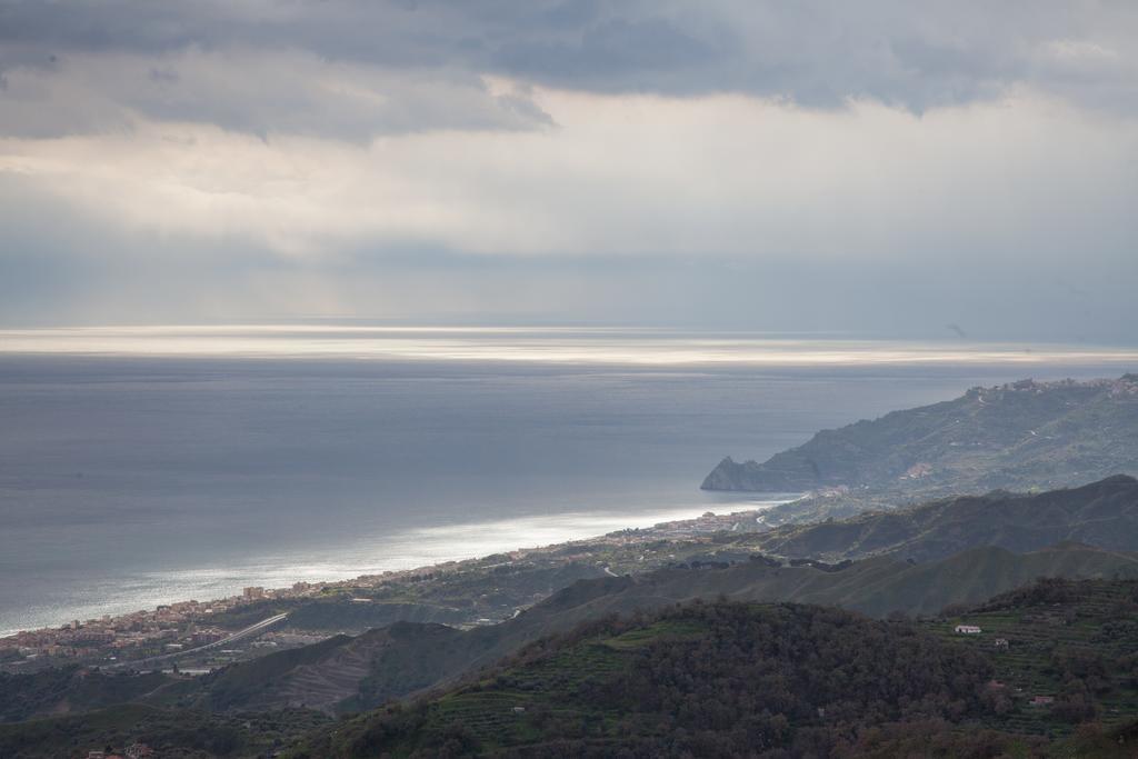 Camping La Focetta Sicula SantʼAlessio Siculo Esterno foto