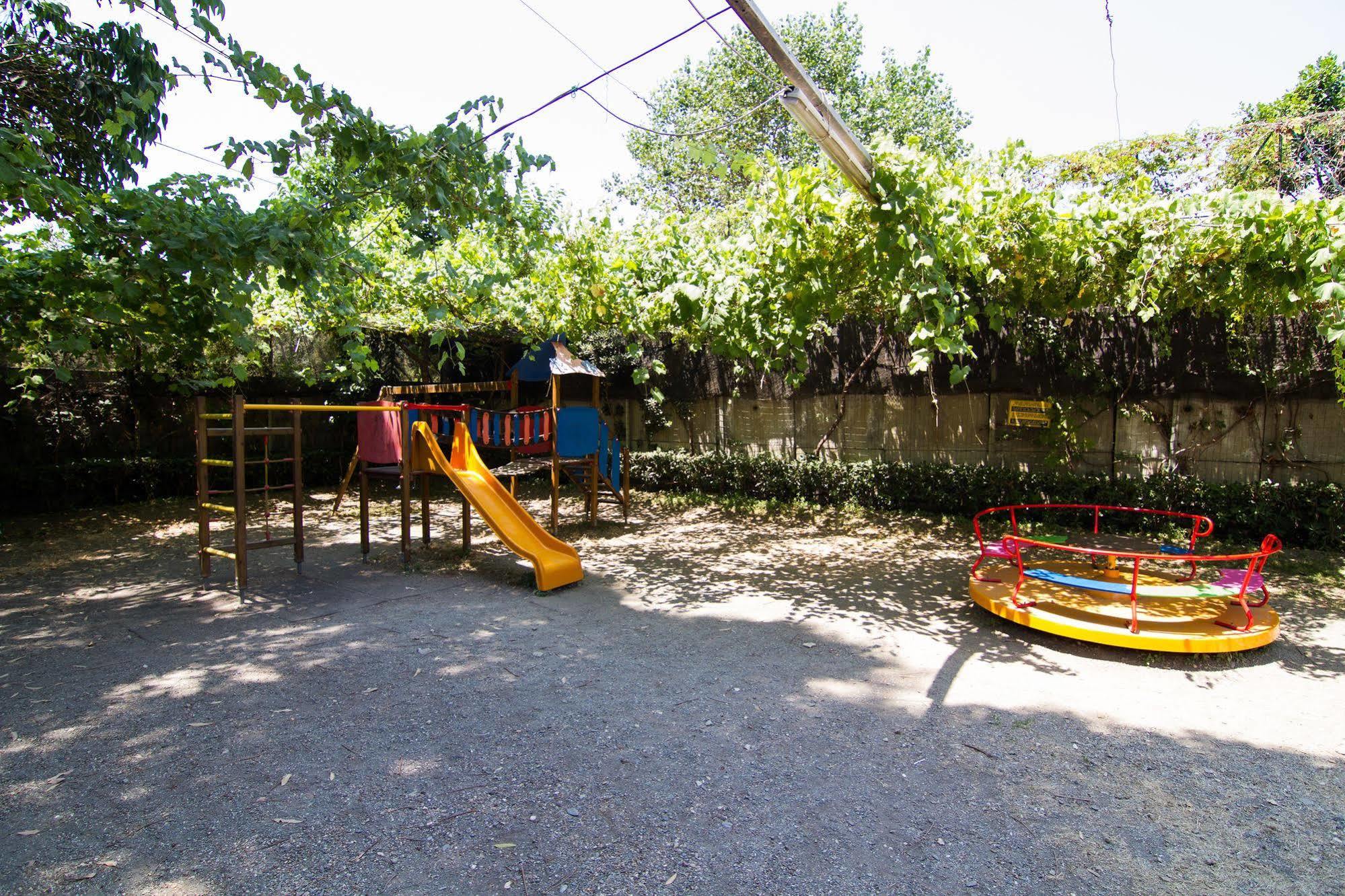 Camping La Focetta Sicula SantʼAlessio Siculo Esterno foto