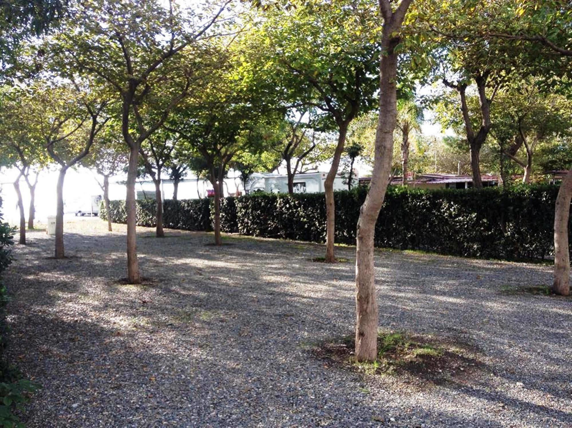 Camping La Focetta Sicula SantʼAlessio Siculo Esterno foto